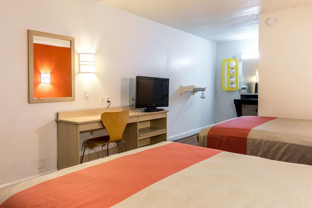 Motel 6 Little Rock North North Little Rock Bagian luar foto