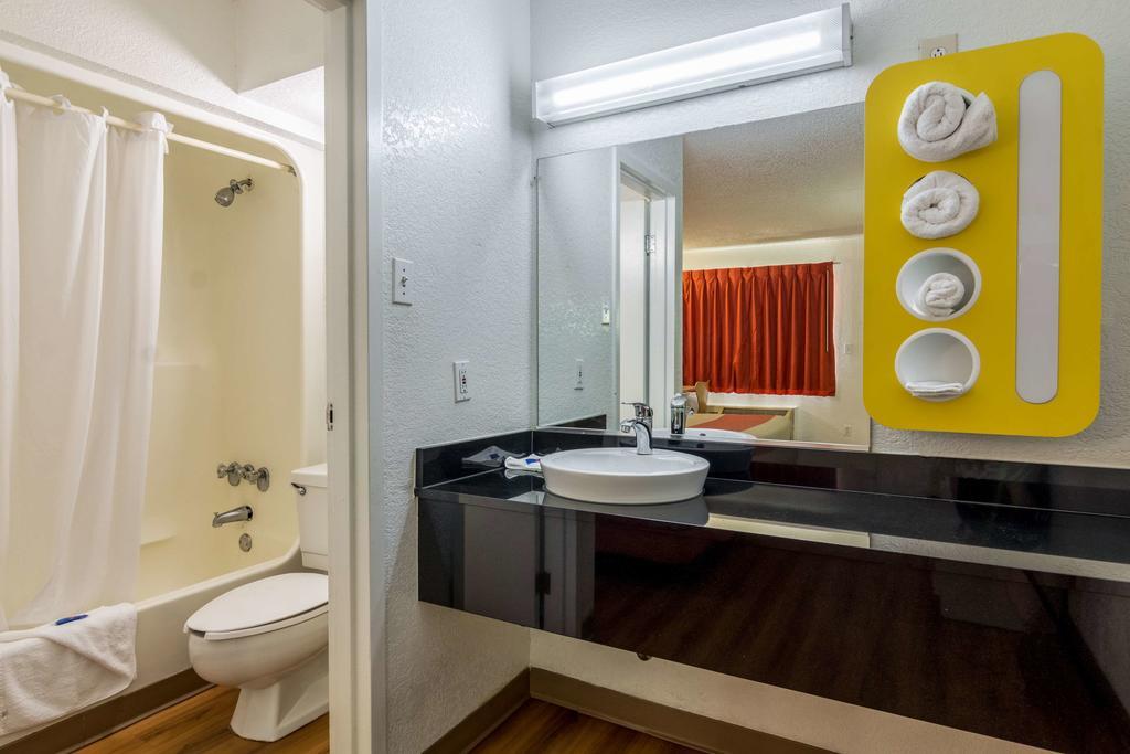 Motel 6 Little Rock North North Little Rock Bagian luar foto